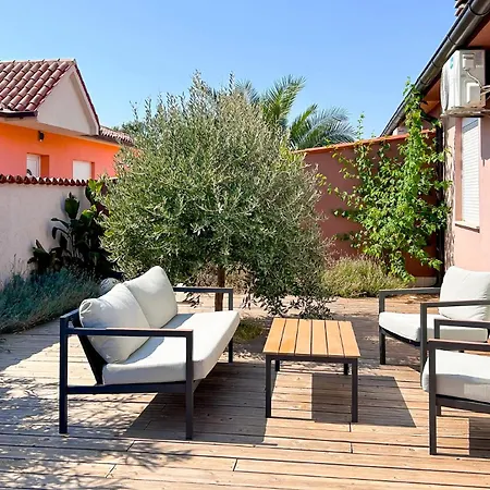 House Galileo - Mpolo * Μεντουλίν