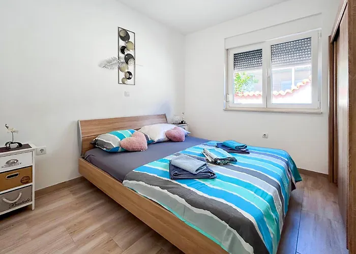 House Galileo - Mpolo *